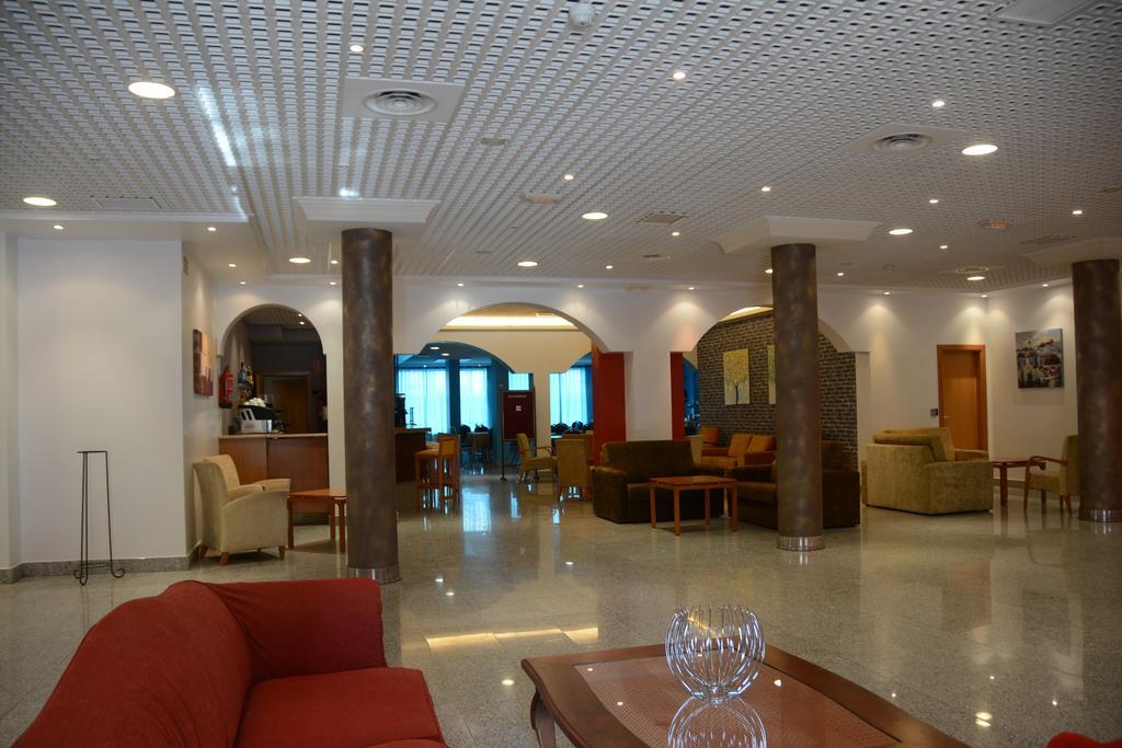 Aguilas Playa Hotel Exterior photo